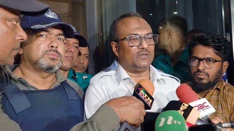 বিএনপি প্রার্থী এরশাদ উল্লাহ না, টার্গেট ছিলেন সরোয়ার বাবলা: সিএমপি কমিশনার