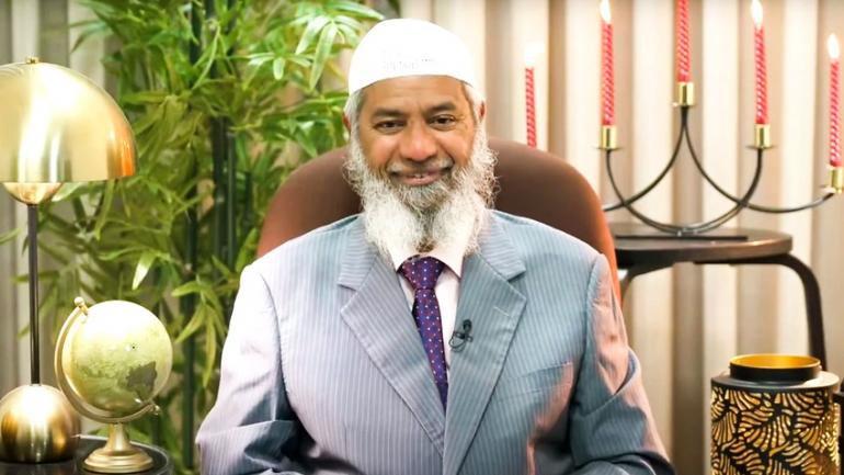 আপাতত জাকির নায়েককে বাংলাদেশে আসার অনুমতি দিচ্ছে না সরকার