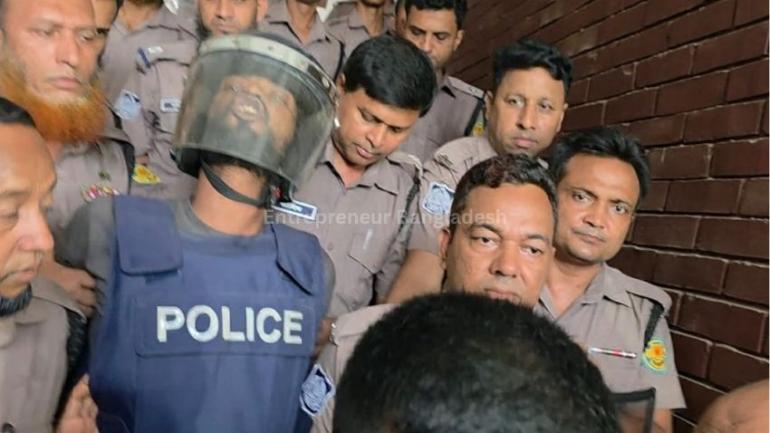 শিশু রামিসা হত্যা মামলায় আত্মপক্ষ শুনানি চলছে: নিজেকে নির্দোষ দাবি স্বপ্নার; সোহেল বললেন, ‘মাফ করে দেন’
