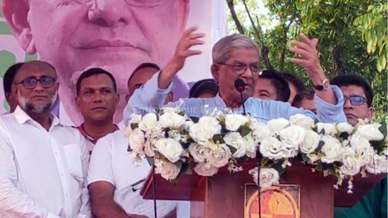 বিএনপির নেতাকর্মীদের জনগণের আস্থার প্রতিদান দিতে হবে : মির্জা ফখরুল