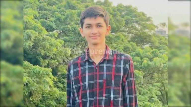 লক্ষ্মীপুরে এক বাসায় ৪ খুন, পরিবারে একমাত্র বেঁচে রইল সিফাত