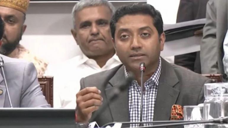 প্রাথমিক শিক্ষায় সংস্কারের ঘোষণা, আসছে নতুন কারিকুলাম ও শিক্ষক নীতিমালা
