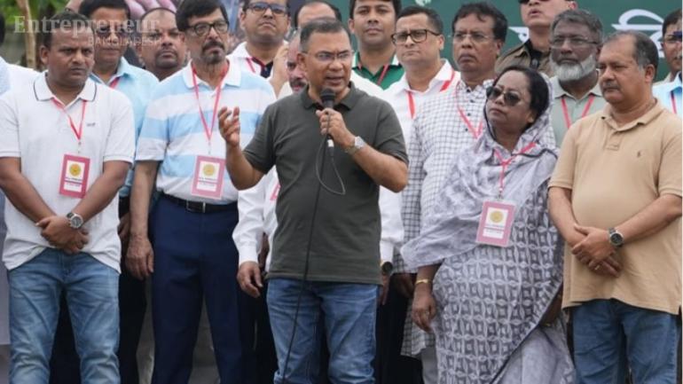আসুন মিলেমিশে দেশের জন্য কাজ করি : প্রধানমন্ত্রী