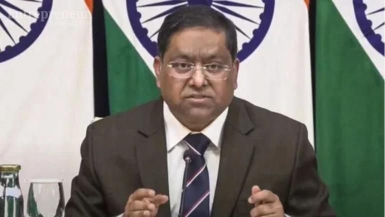 হাসিনাকে প্রত্যর্পণ একটি আইনি বিষয়, সে অনুযায়ী ব্যবস্থা নেওয়া হবে: ভারত